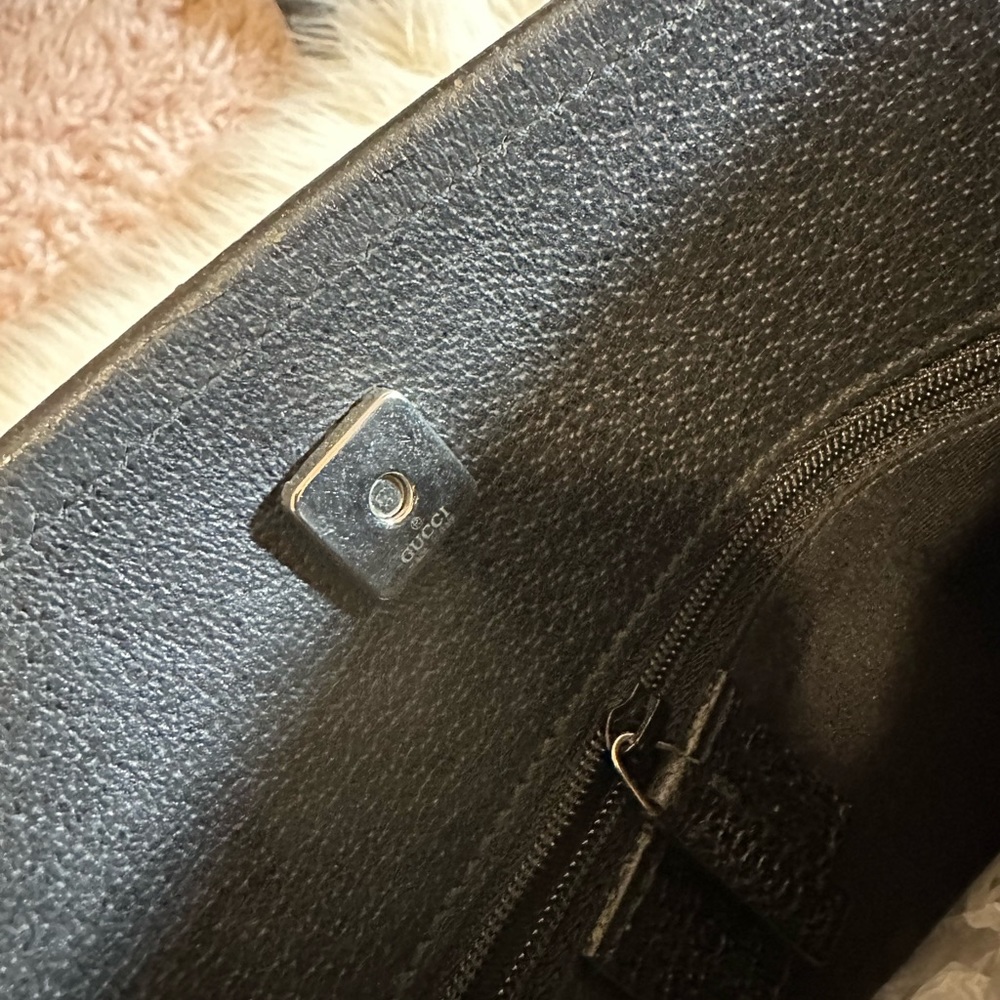 Gucci Eclipse Square Crossbody With Authentication - image 3